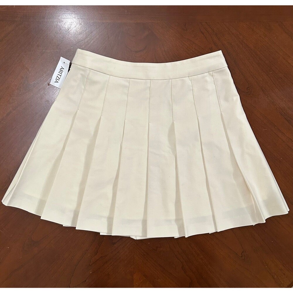 Aritzia Sunday Best Pleated Olive Mini Skirt 15" - Whisper White, Size 4